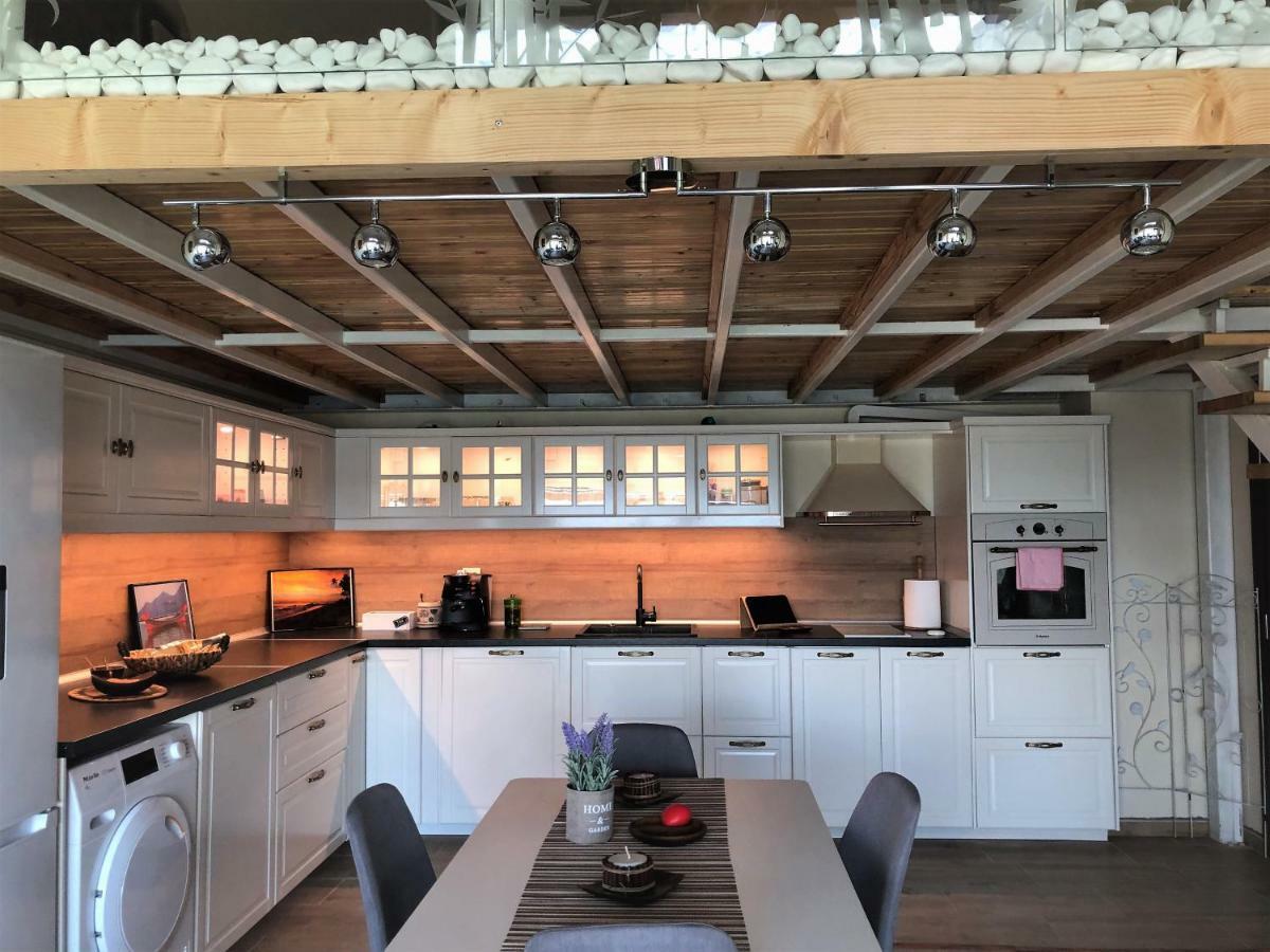 Villa Victoria - A Luxury Appartment With Icredible Seaview Süzebolu Dış mekan fotoğraf